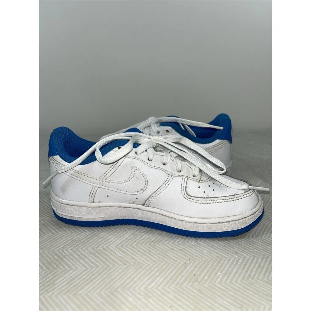 NIKE FORCE 1 Youth/Boys White Blue Sneakers Low Sz 12.5 C Shoes DV1332101 Athlet - Picture 8 of 15